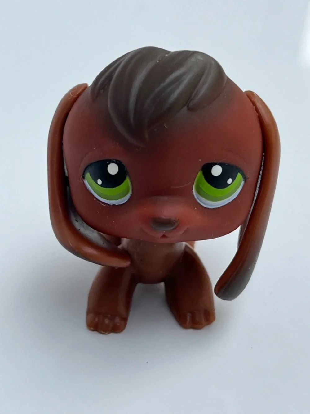 Littlest Pet Shop Beagle Dog#77 Hasbro 2004 with Green eyes